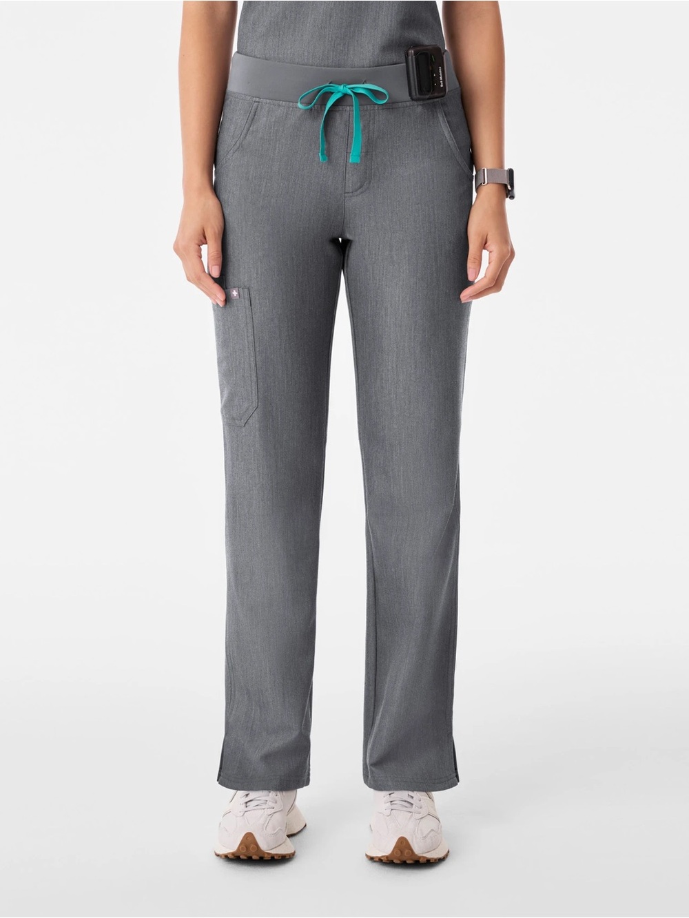 FIGS Kade Straight-Leg Scrub Pants Graphite Gray Women’s Size Medium